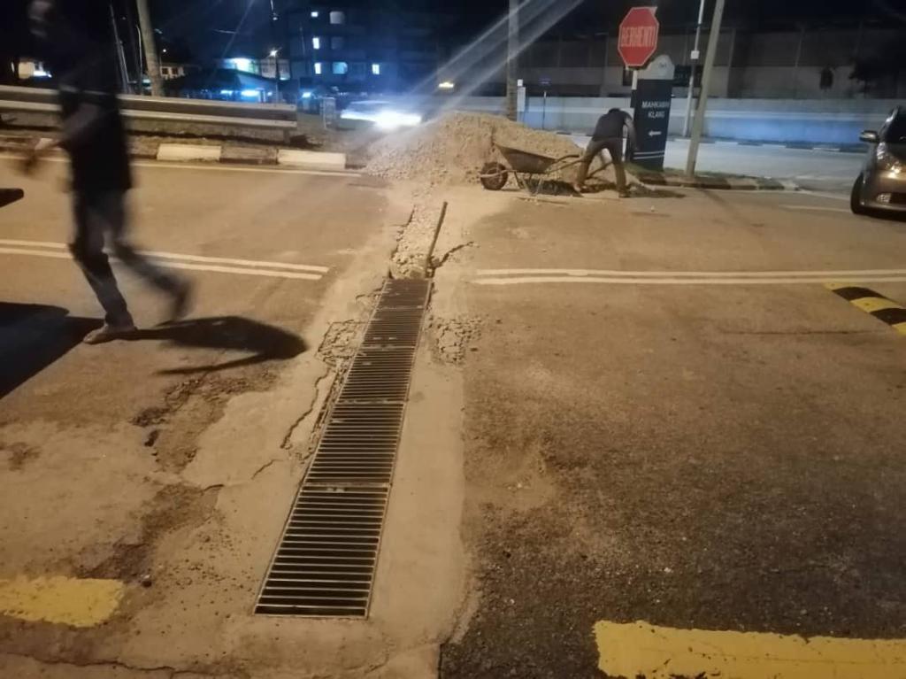 Road Build & Maintenance