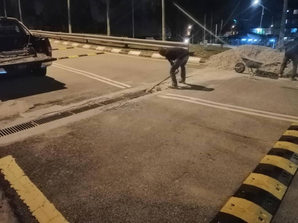 Road Build & Maintenance