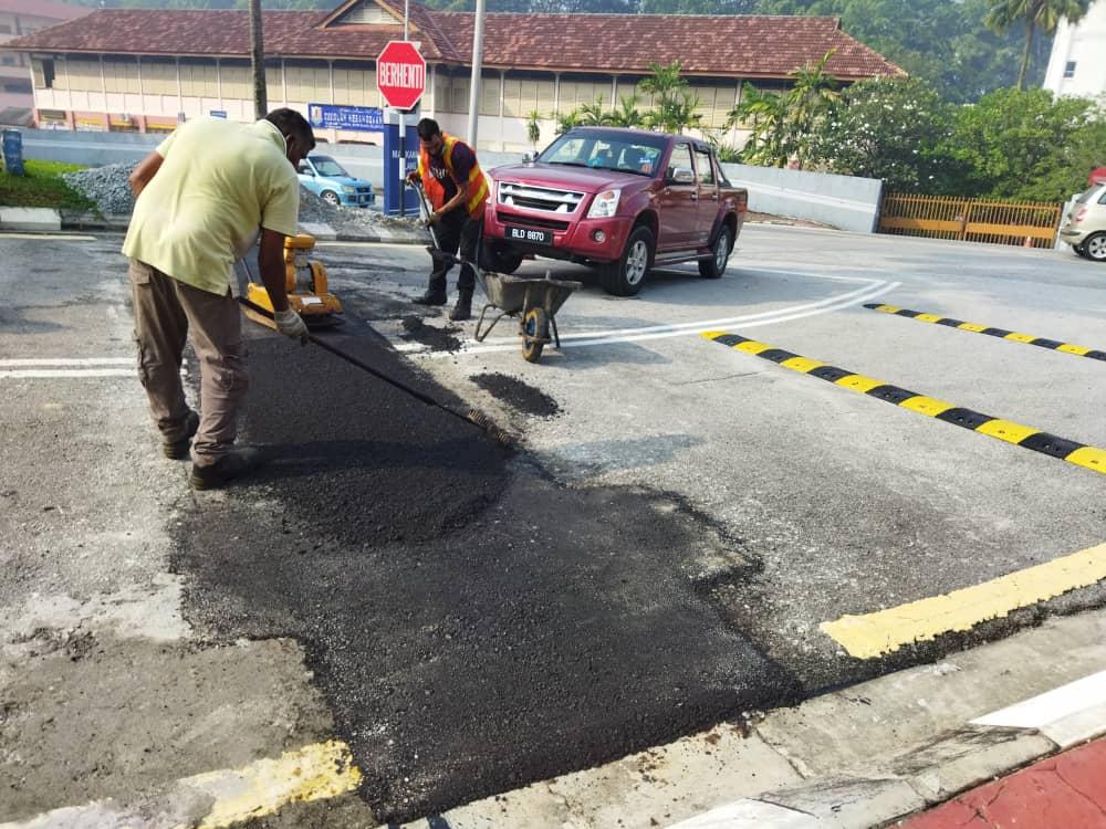 Road Build & Maintenance