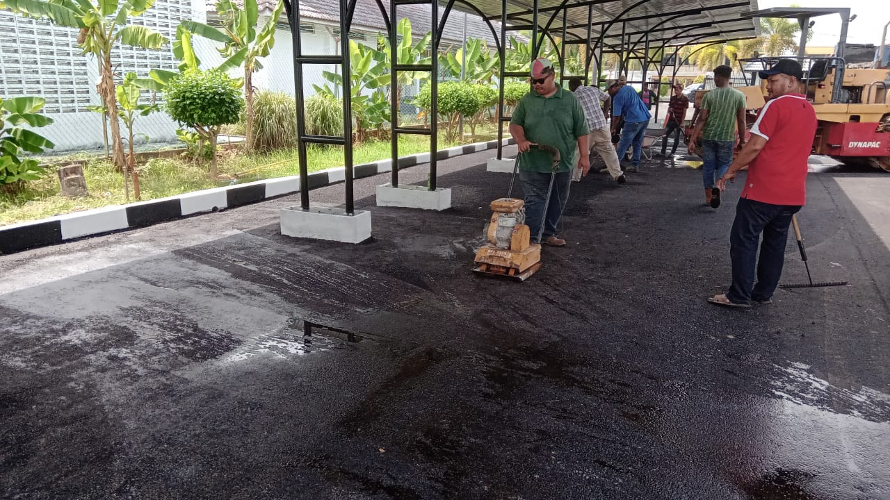 Road Build & Maintenance