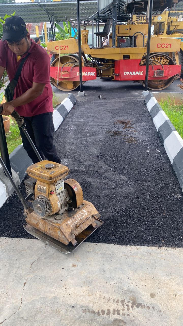 Road Build & Maintenance
